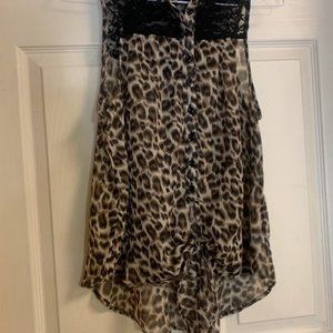 NA COUTURE*** SIZE LARGE***LACE TOP BUTTON DOWN BLOUSE